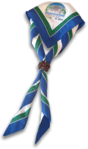 Le foulard du 112e aux couleurs bleu, vert et blanc